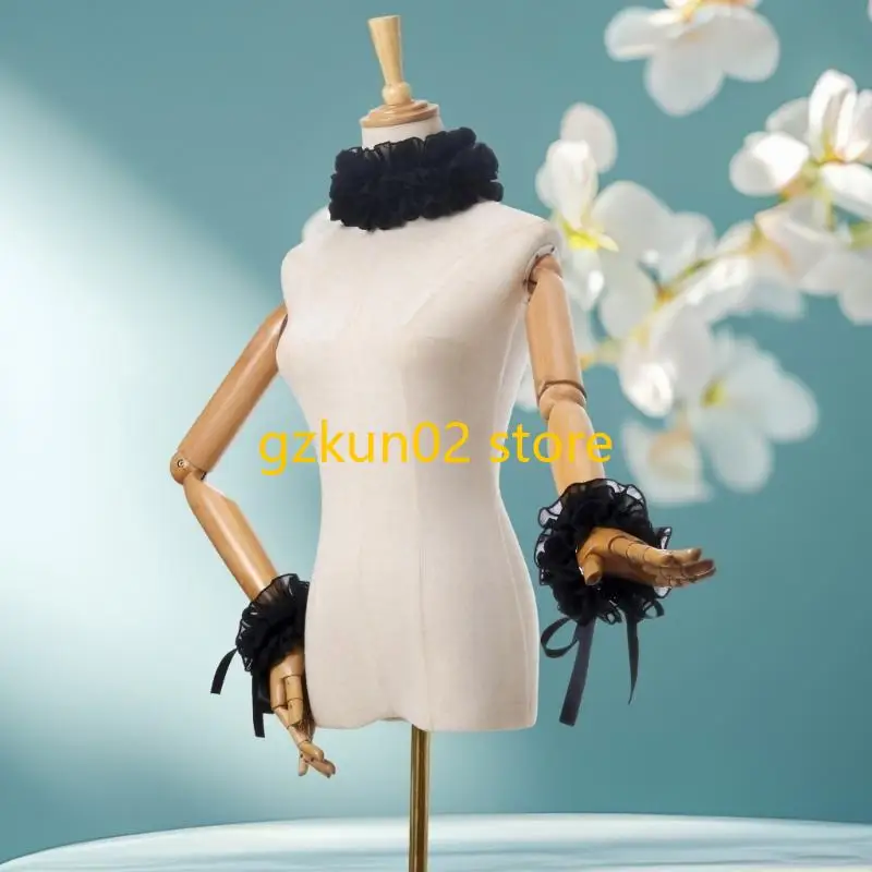 KXRB Elizabethan Black Neck Rufc