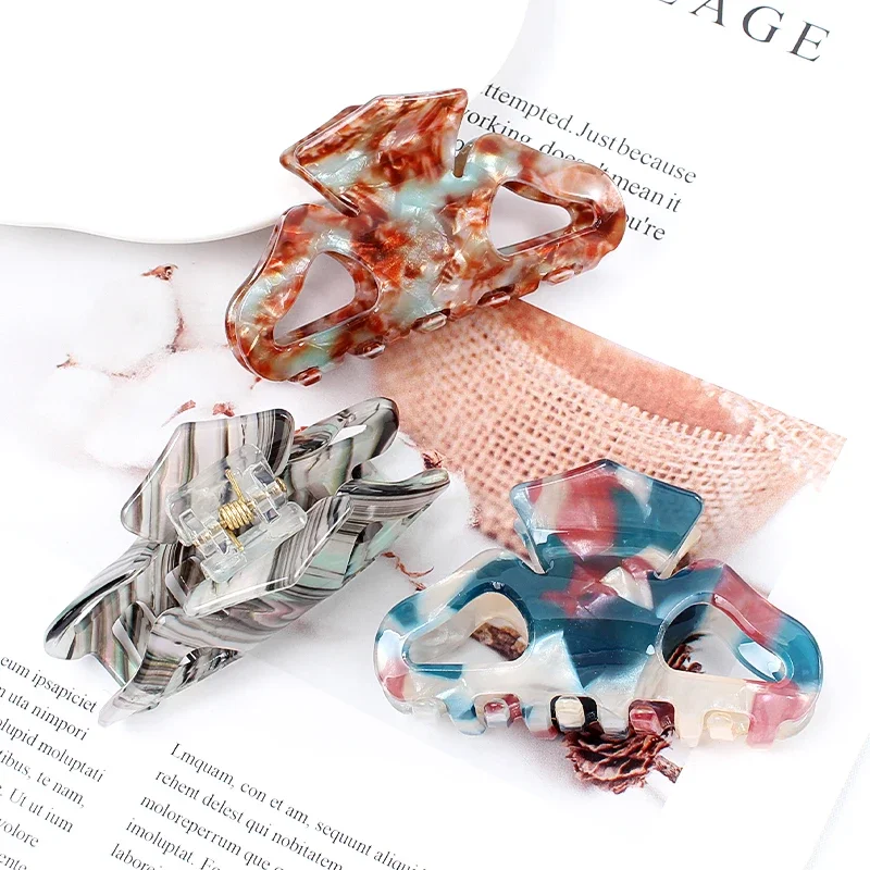 2023 Fashion Acetate Women\'s Hair Clips Geometric Cutout Claw Clip Coloful Barrettes Korean Girls Barrettes Hair Accessories