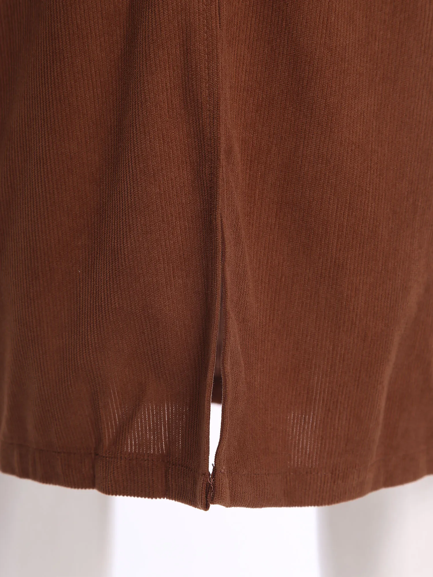 فستان نسائي قصير أنيق بحمالات ملابس على شكل حرف V معبر سبليت فستان عام بطول الركبة فستان ضيق ملابس نسائية