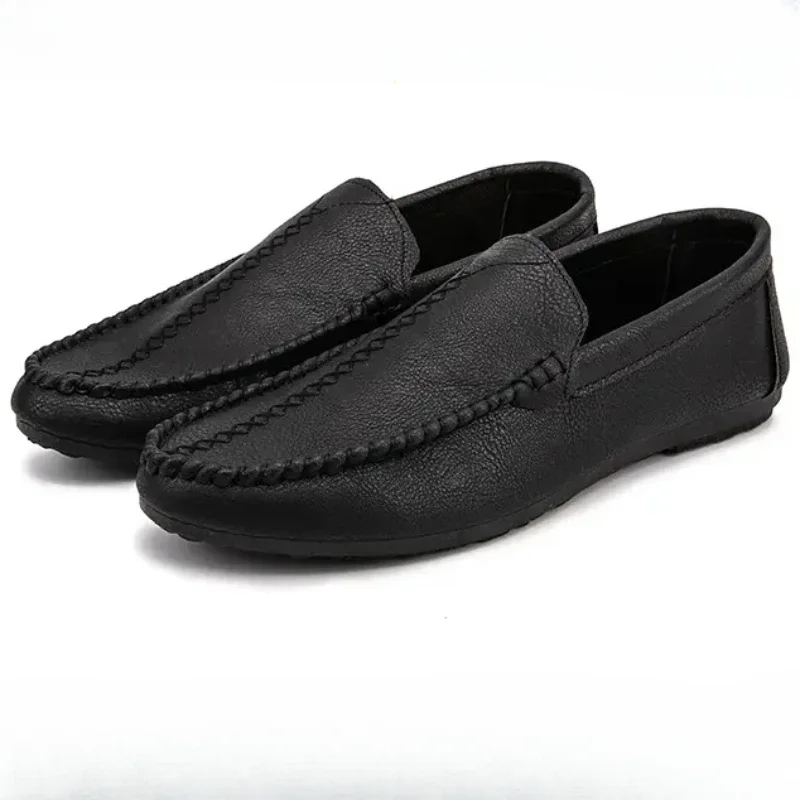 Mocassini da uomo firmati scarpe Casual in pelle di grandi dimensioni mocassini di marca di lusso Slip On Driving Shoes mocassini alla moda leggeri