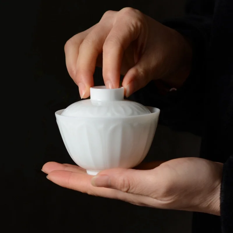 Mr. Qing White Ceramic Lidded Bowl Egg-Shell Porcelain Carved Tea Brewing Bowl Small Jingdezhen Handmade Porcelain Kung Fu Tea S