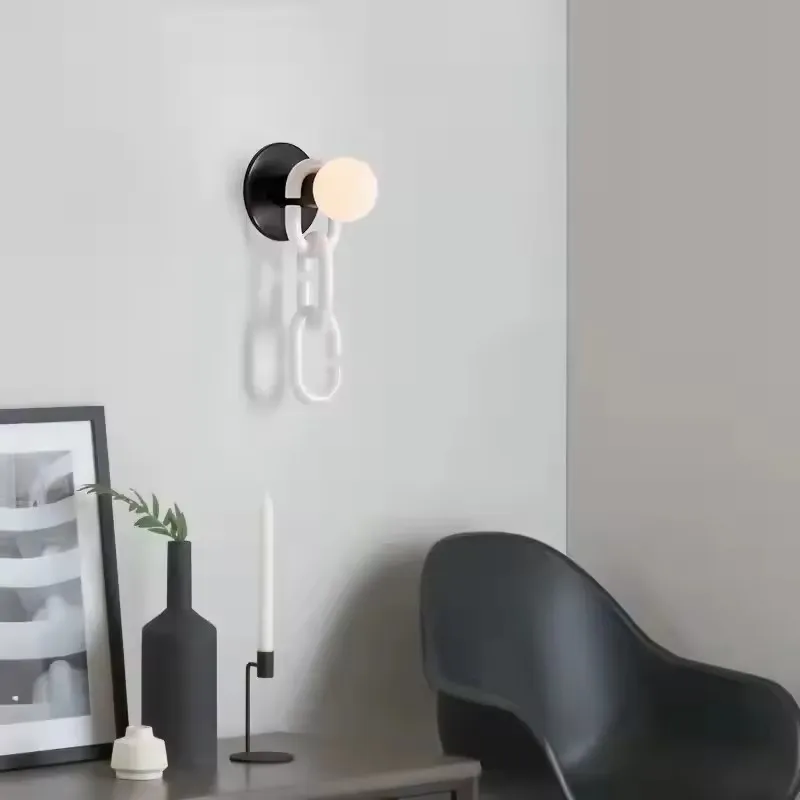 

Postmodern glass chain wall lamp, restaurant and study. Come to Nordic fashion art wall lamp