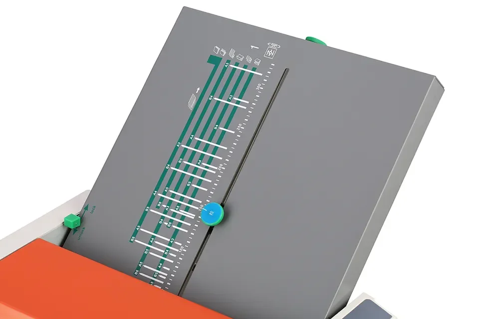 Uving 305 Leaflets Maker Paper Sheet Folder Brochure Folding Paper Folding Machine With Factory Price