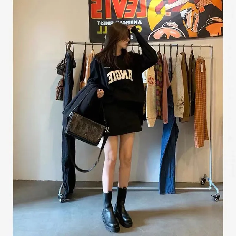 긴 소매 티셔츠 여성 플러스 사이즈 코튼 탑 편안한 핏 통기성 패치 워크 편안한 세련된 패브릭 가을 매일 출퇴근