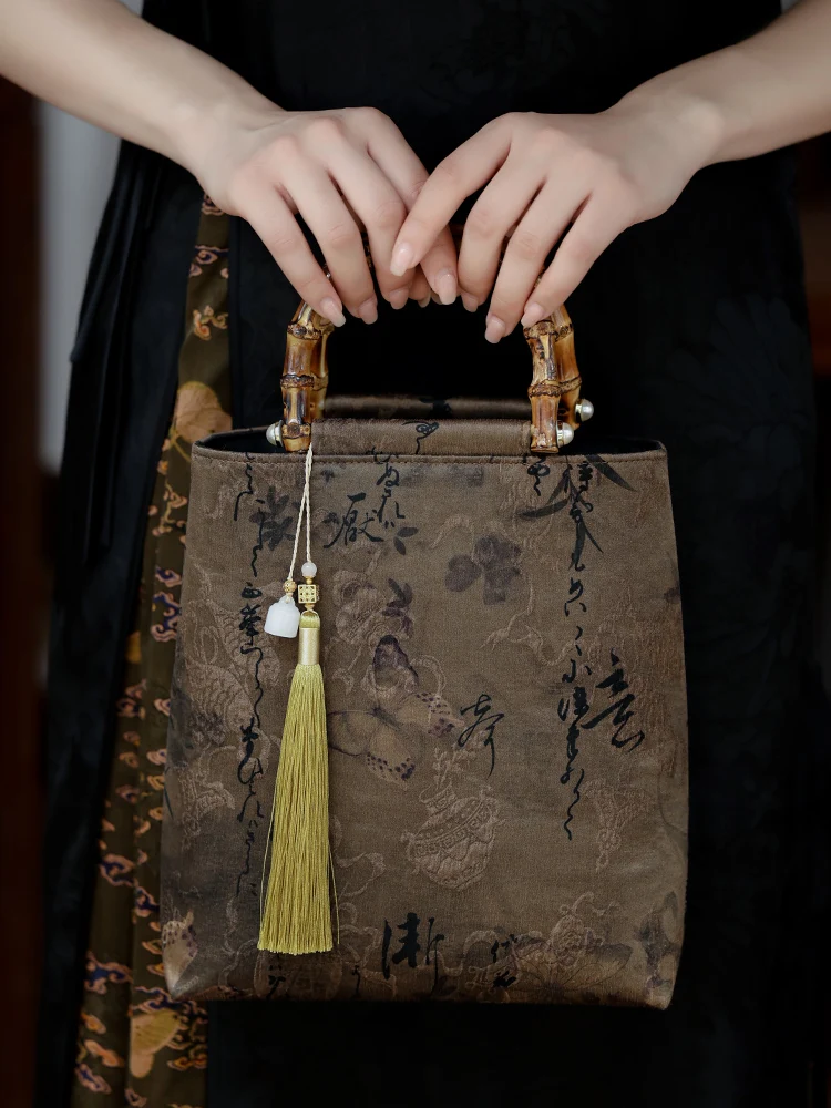 Borsa di bambù del filato di Xiangyun di seta reale fatta a mano di alta qualità nuova borsa da donna Hanfu in stile antico cinese