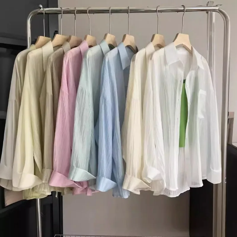 Wrinkle-Resistant Sun Shirt - Loose Fit UV Protection Cover-Up