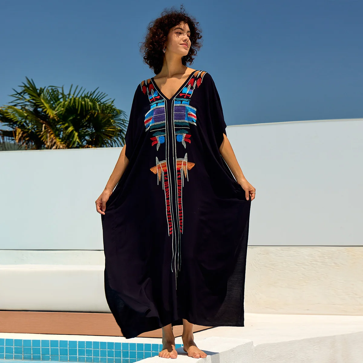 Vestido feminino chique bordado solto de kaftan preto, cobertura boêmia de maiô, roupeiro aconchegante, roupa de verão, vestido de praia de verão 2024