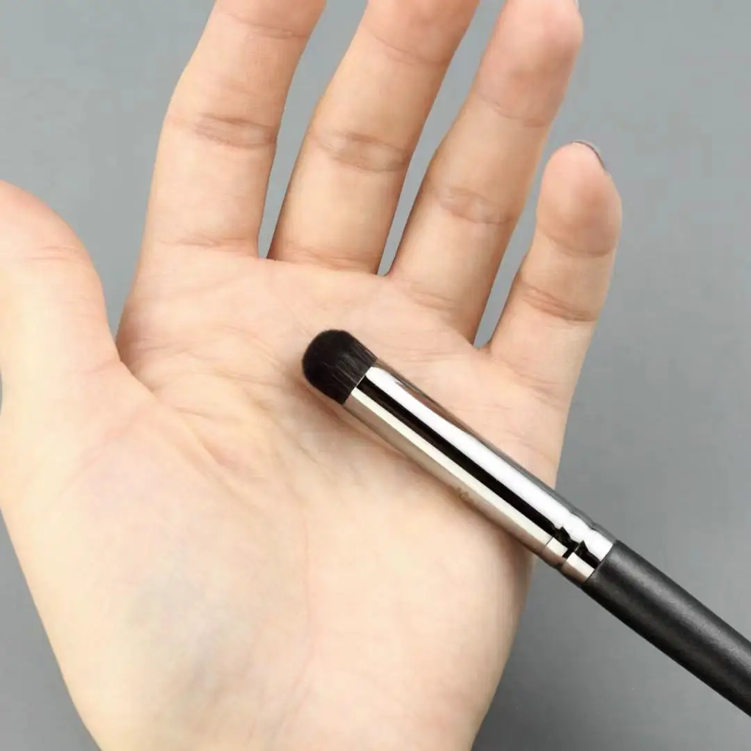 1個入り 丸頭 アイシャドウ メイクブラシ アイ ドーム型 ブレンディング メイクアップブラシ コンシーラー 小 中 大 ビューティーツール 502 503 602