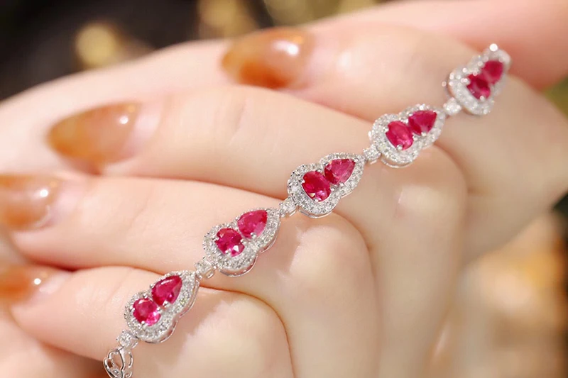 KUGG 100% 18K White Gold Bracelet Luck Gourd Shape Luxury Diamond Natural Ruby Bracelet for Women High Wedding Jewelry