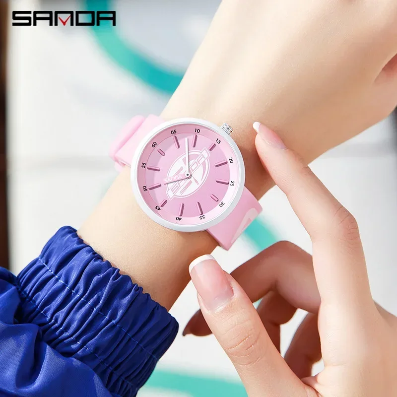 Sanda 3211 adolescente unissex design de moda à prova d'água display analógico mostrador de liga pulseira de silicone relógio de pulso com movimento de quartzo