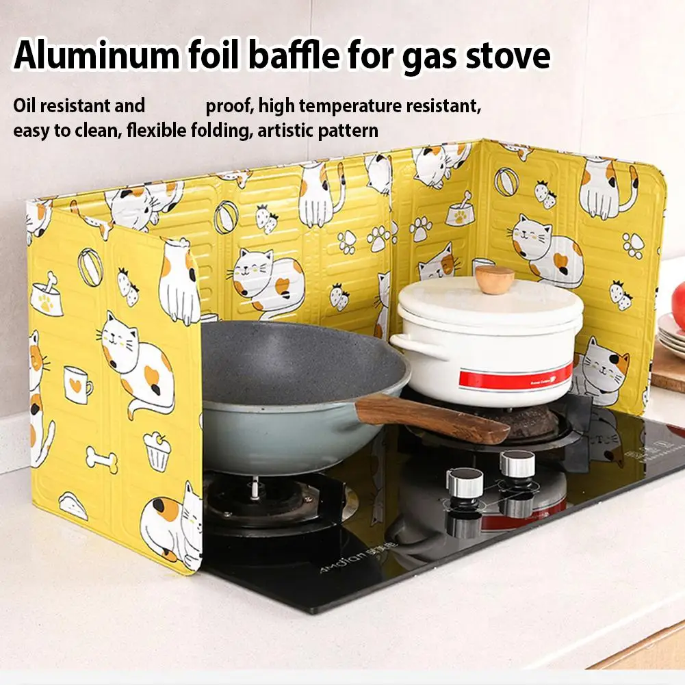 Aluminum Foil Kitchen Splatter Guard, Flexible Foldable Oil Splash Shield, Heat Resistant Baffle for Gas Stove & Frying Pan