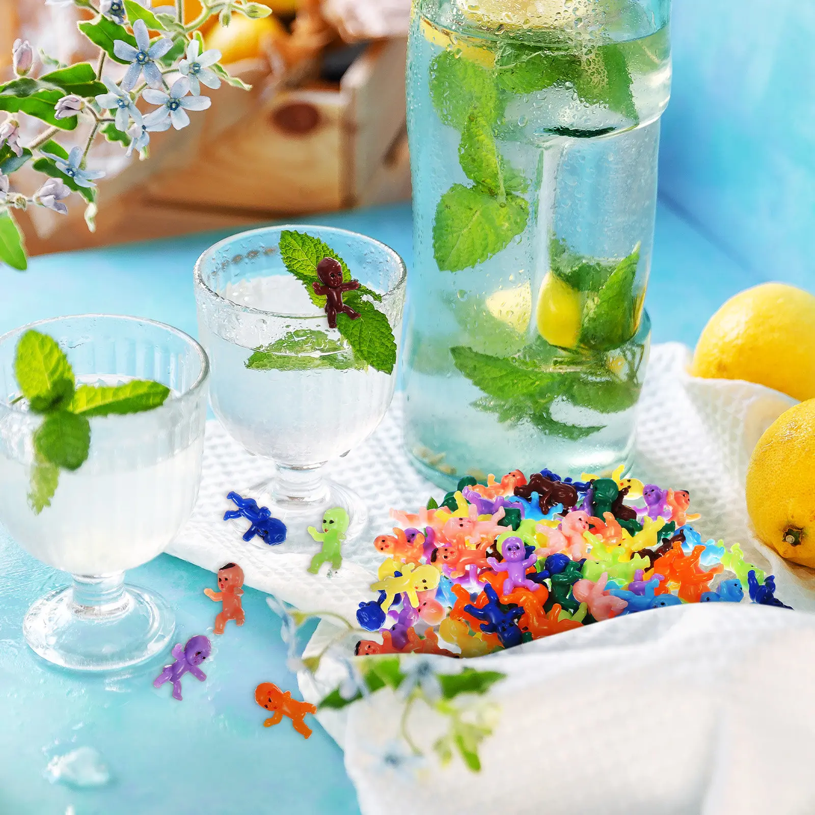 

100Pcs Mini Plastic Babies Unique Pose Tiny Baby Figurines for Birthday Party Decor Ice Cube Game Props Fun Novelty