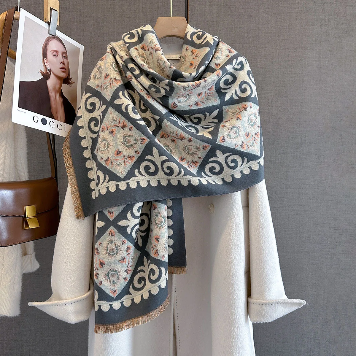 Selendang Kasmir Cetak Duplex Musim Dingin Model Terbaru Wanita Berkualitas Tinggi Tebal Selendang Pashmina Jacquard Mewah