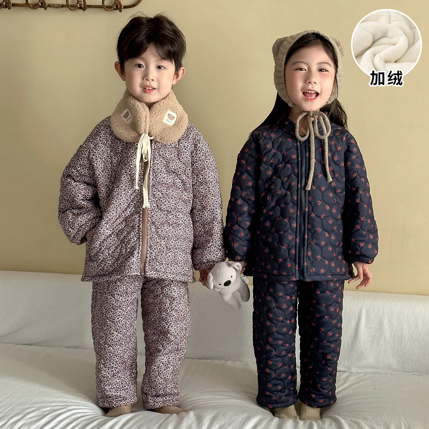 

Children's Pajamas Winter Thickened Boys' Warm Baby Velvet Three-layer Padded Children's and Girls' Loungewear Set