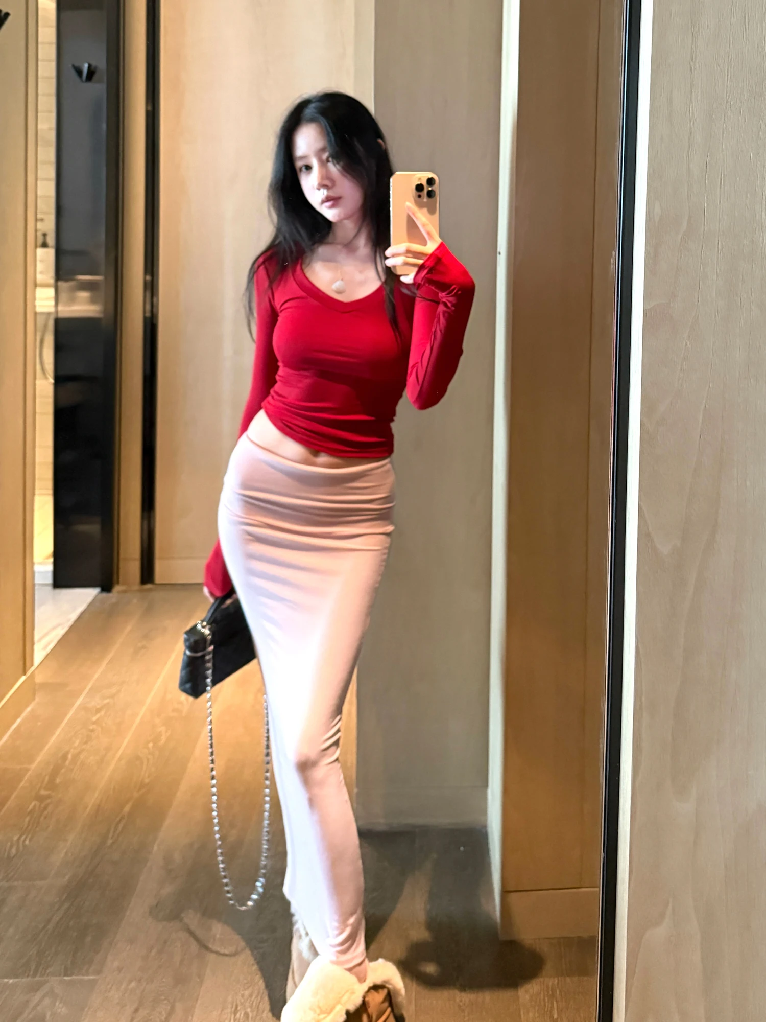 

Sexy Pure Desire nk T-irt Skirt Set Matou Early Spring New Arrival Two-Piece Suit V-Ne Long Sve Slim Fit