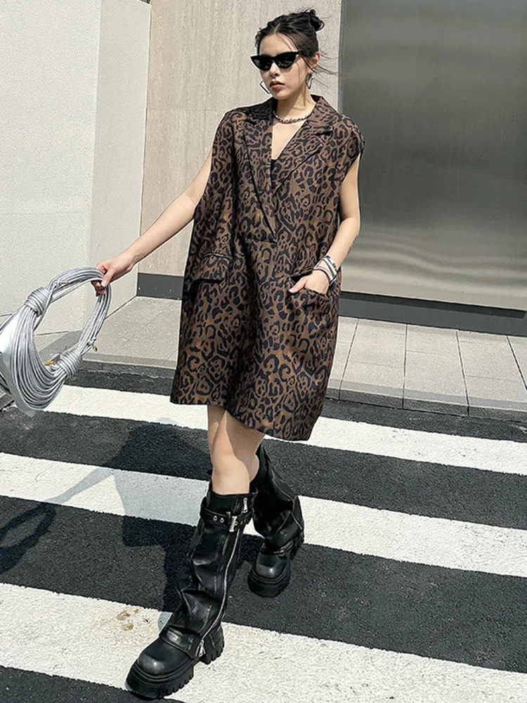 [EAM] Women Leopard Print Big Size Casual Vintage Mini Vest Dress New Lapel Sleeveless Fashion Tide Spring Autumn 2024 1DH5205