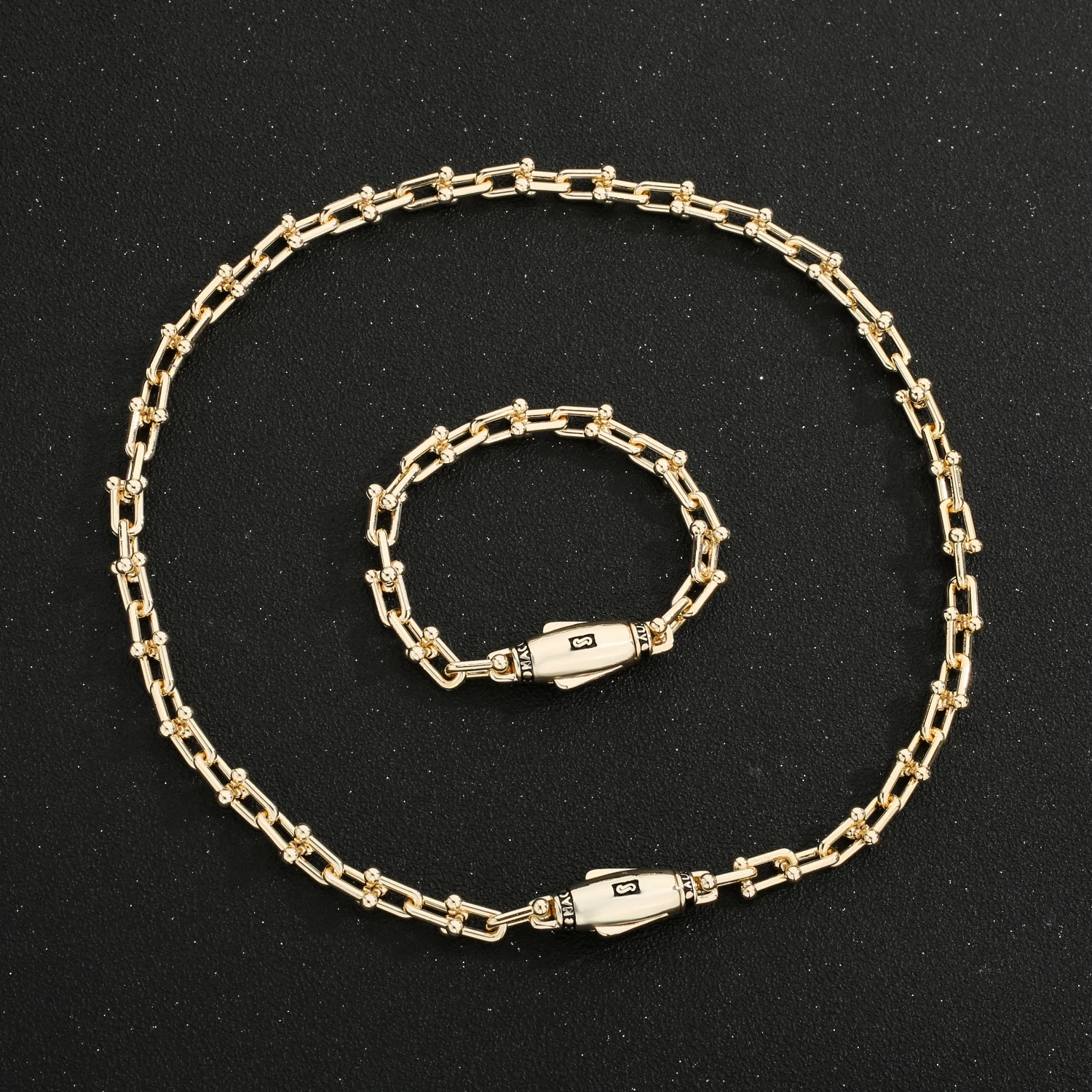 New Monaco necklace 14K  gold-plated paper clip chain Cuban chain suitable for men and women rectangular chain support wholesale