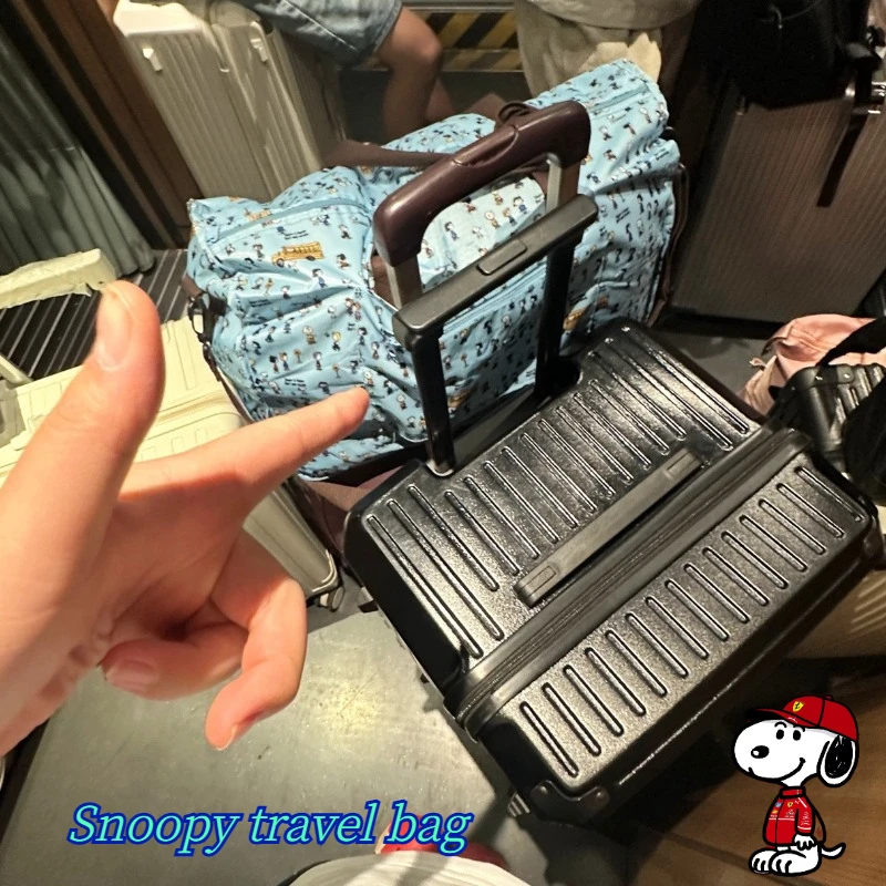 حقيبة سفر قابلة للطي لطيفة على شكل رسوم كرتونية سنوبي، حقيبة يد محمولة للمنزل مخصصة لتخزين الملابس بسعة كبيرة هدية