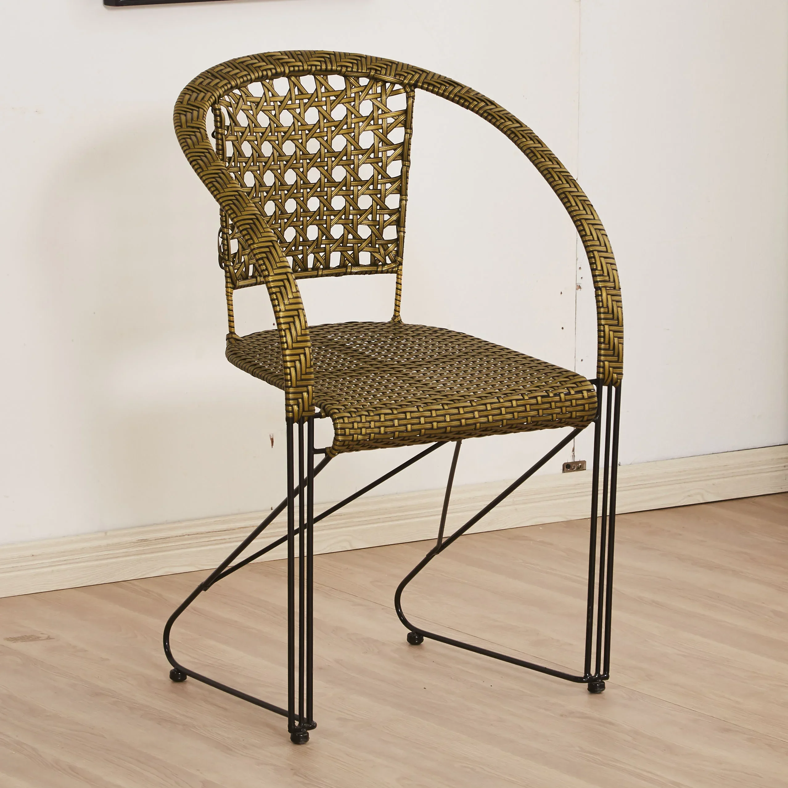 Leisure Modern Balcony Rattan Chair Dining  Computer  Woven Arch  Comfortable Long Sitting Iron Art