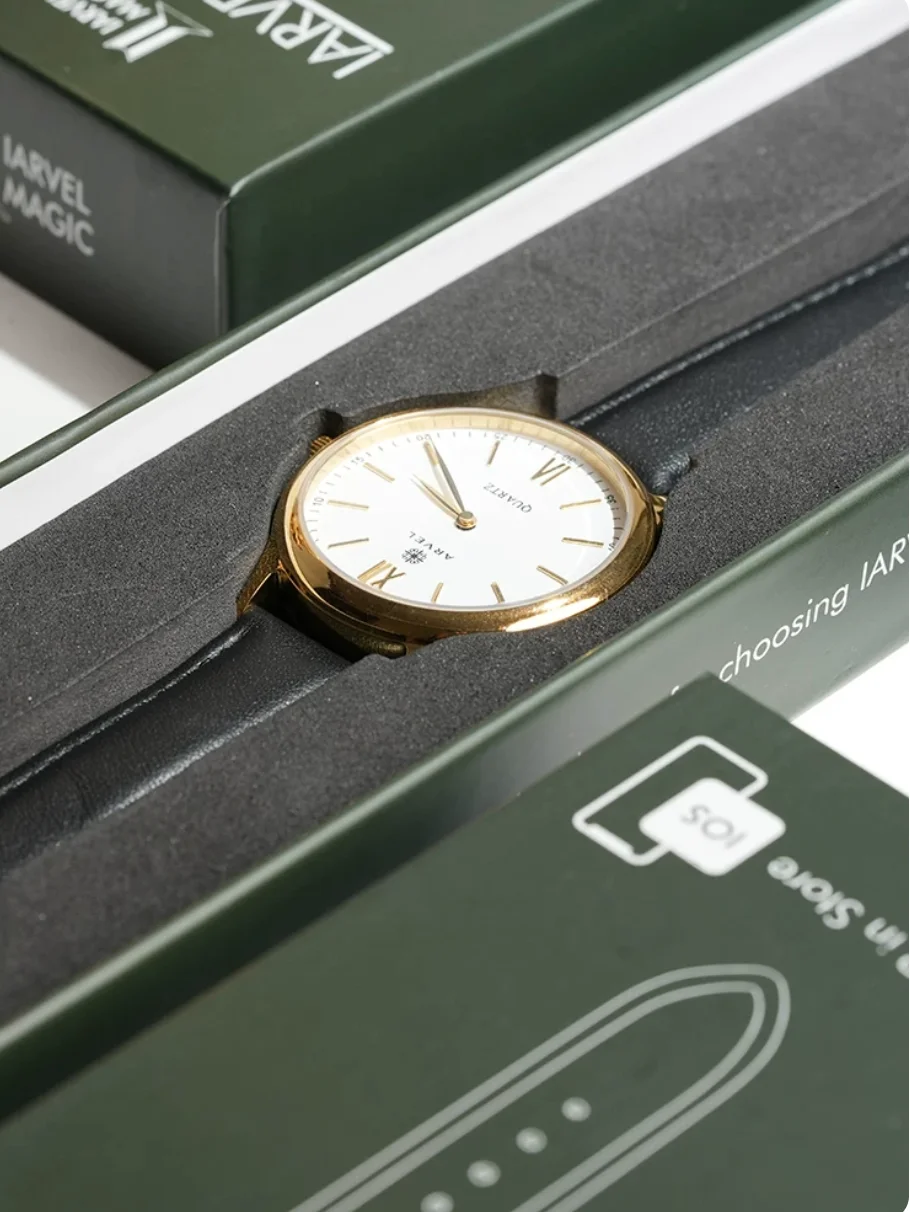 

IARVEL WATCH with Gold Watchcase White Dial Magic Tricks Close-up Gimmicks Manipulate the Time Displayed Prediction Magia Prop