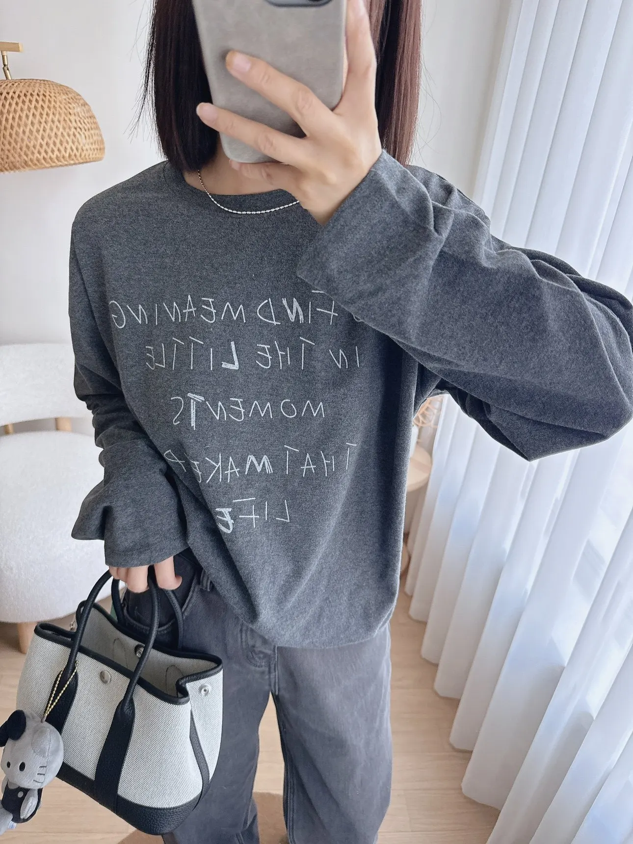 

Comfortable Cotton Long Sve T-irt Floral Ice Cr Versatile round Ne Simple Letter Print Loose Fit Ladies Base irt