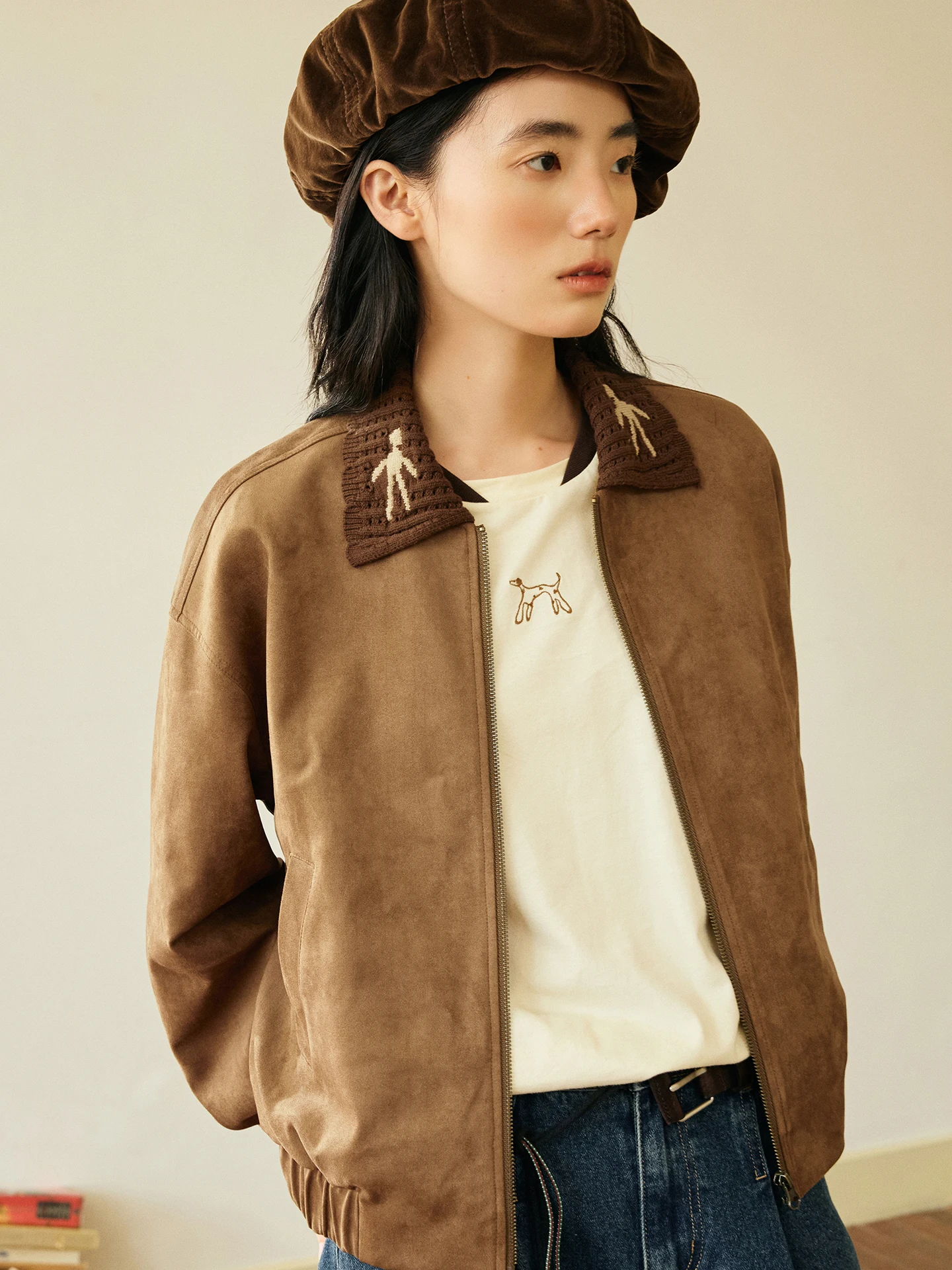 

Женская укороченная куртка Octopusme в стиле ретро с воротником из вязаной ткани и замшевыми вставками, на молнии, с длинными рукавами, из полиэстера