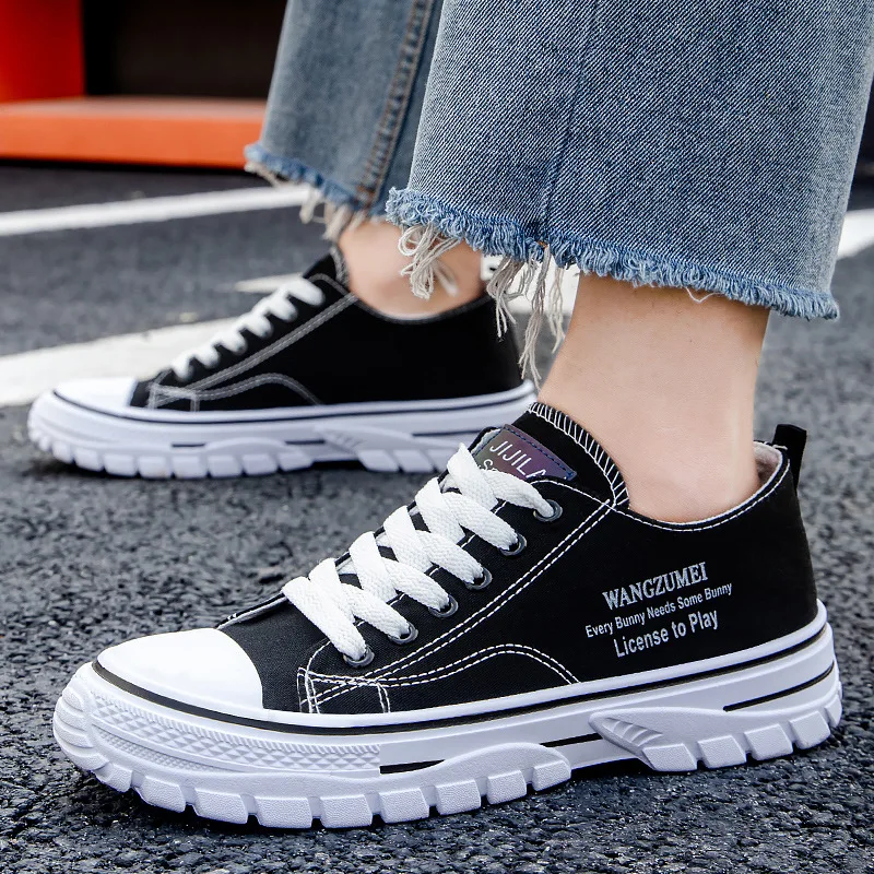 

2025 Summer New Canvas Shoes for Men Lightweight Breathable Low-top Platform Sneakers Fashion Canvas Shoes Casual Men's Shoes