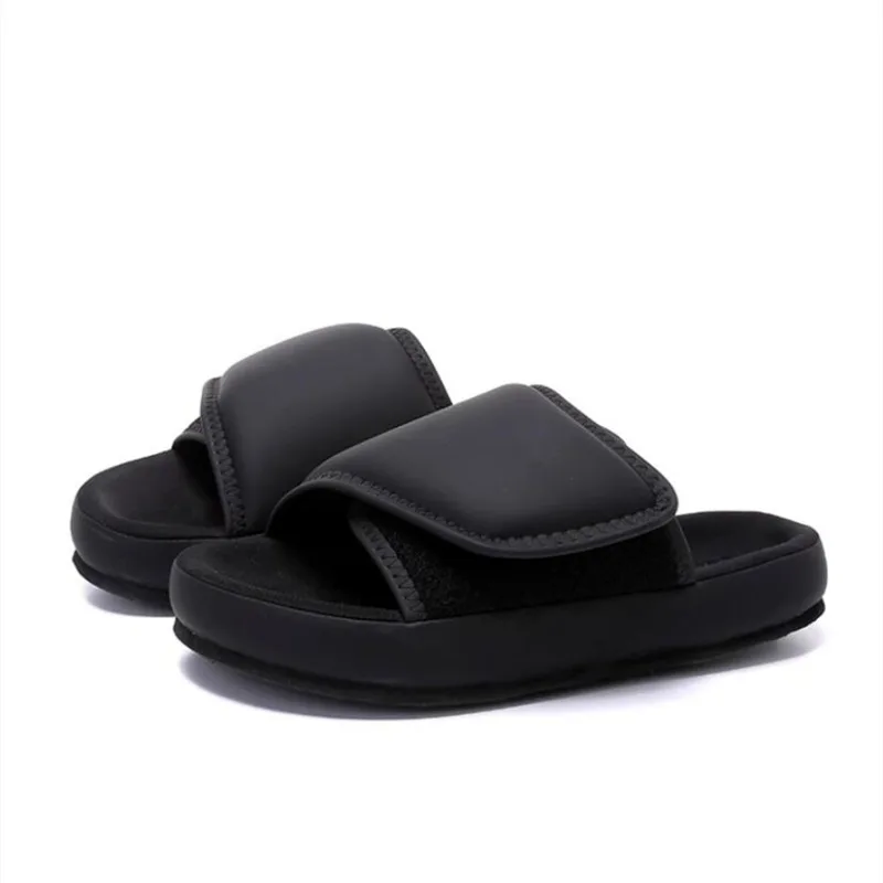 New Fashion Men Slippers Summer Comfortable Luxury Outdoor Beach Shoes Thick Sole Fashion Hook & Loop Bread Sandals