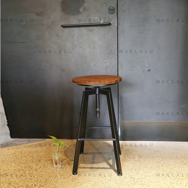 

Loft industrial style retro wrought iron bar table and chairs creative personality chair cafe bar stool high chair bar chair