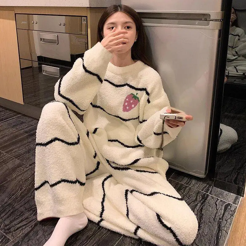 

Women's pajamas Comfortable Sleepwear Cotton Pajama Set winter autumn Plush Stripe Cute Casual Loose Warm Wearable Home Clothes