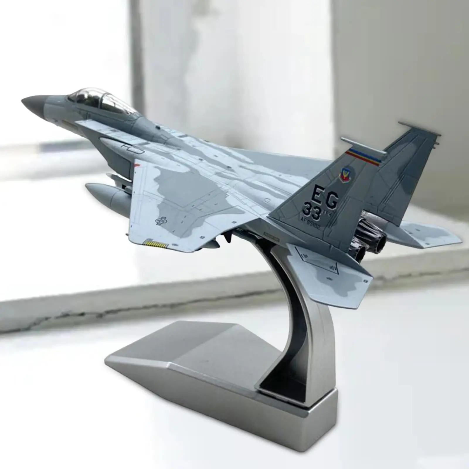 1: 100 Alloy US F-15C Fighter Aircraft Model Ornaments Sturdy Airplane Model