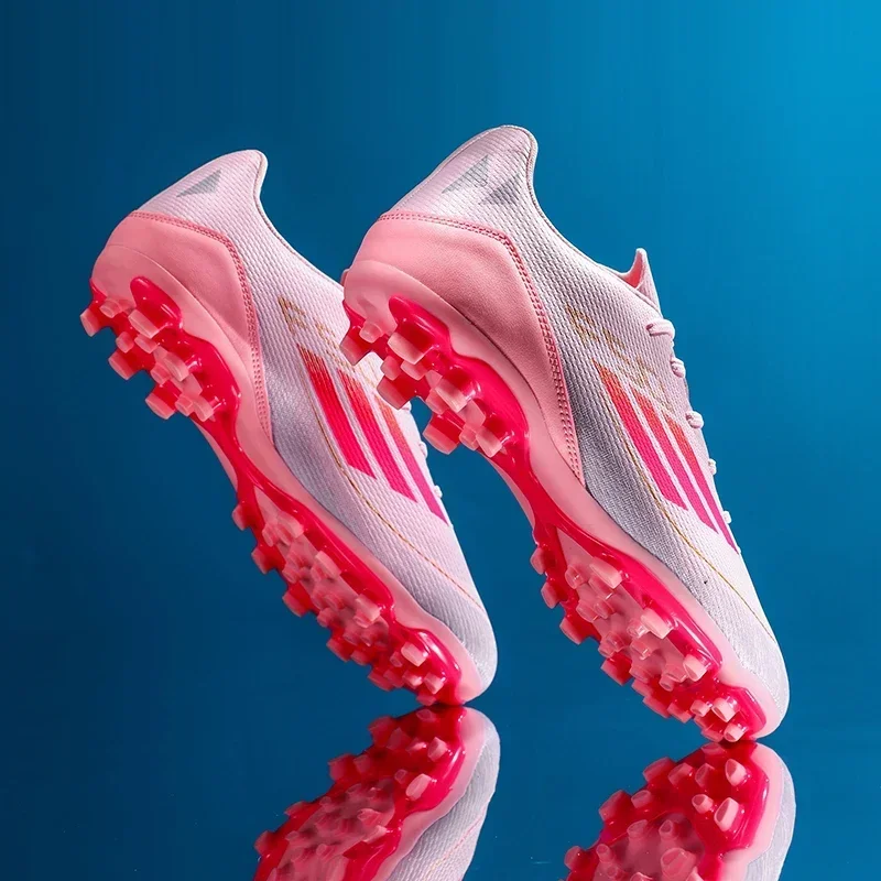 

New Men Breathable Football Boots Soccer Shoes Sneakers Indoor Cleats Match Ultralight Long Spikes Training Drop Shipping