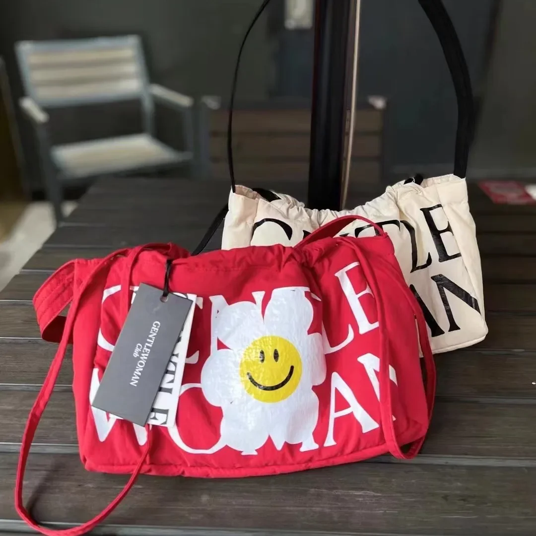 Thailand Dumpling Bag Co Branded SMILE&WIGGLE BEAR New Underarm Bag Women's Fashion Handbag Crossbody Bags