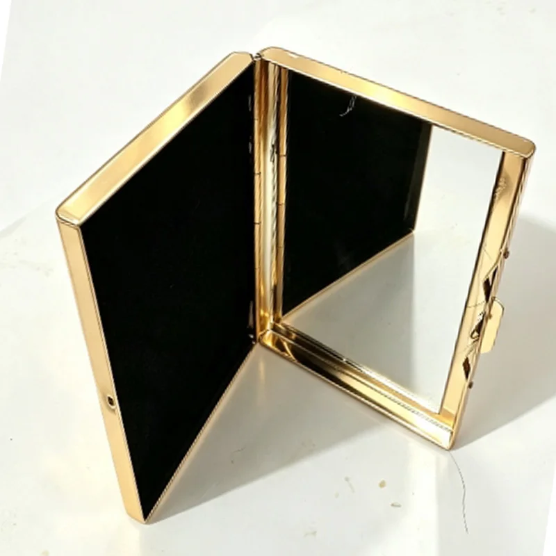 Cigarette Case Metal with Lens Container Box Cigarette Holder Box Snap Closure Versatile  Flip Cover Modern Portable Cases Gifts