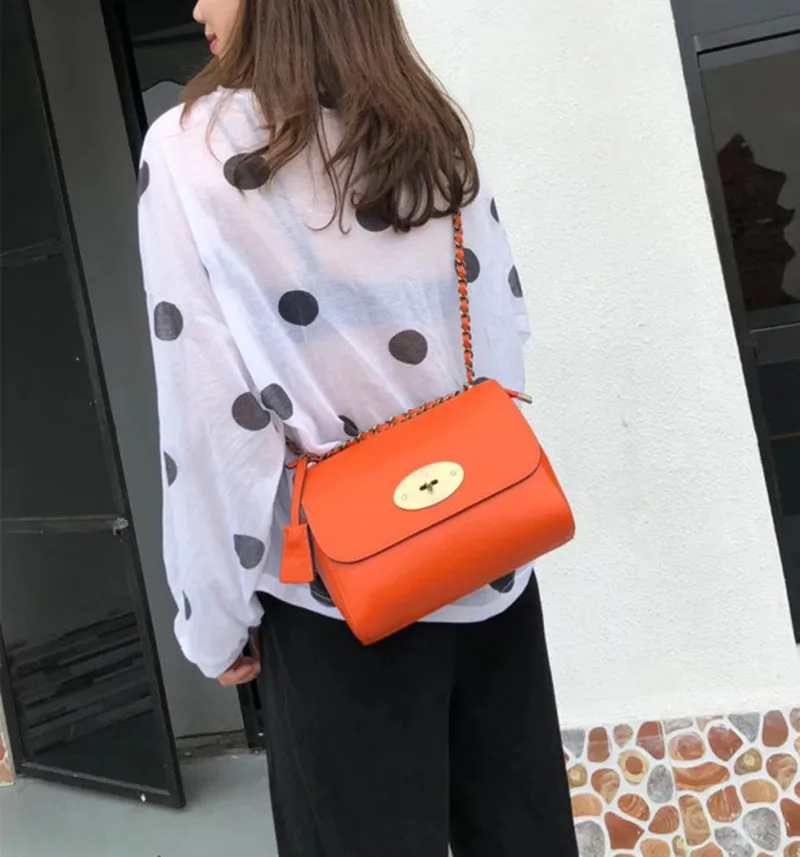 Imagem -03 - Grande Tamanho Novo Luxo Famosa Marca Design Corrente Bolsa de Ombro 100 Couro Genuíno Corrente Feminina Bolsa Sólida Aleta Bolsas Crossbody