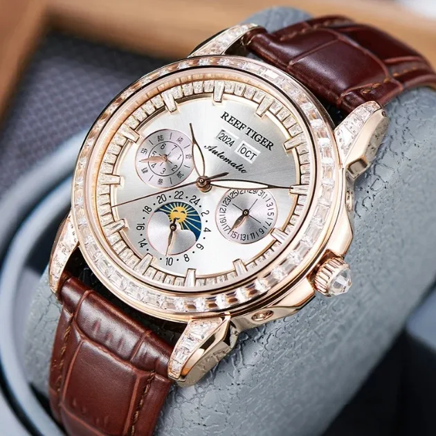 Reef Tiger Men Automatic Watch 42.7mm Mechanical Wristwatch 50M Waterproof Luminous Sapphire Mirror Multi-Dial Month Week