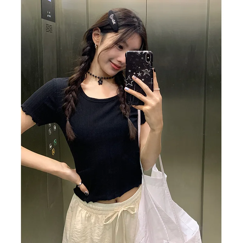 

Сплошная цветная футболка с короткими рукавами и короткими рукавами, женская весна-лето 2025 года, тонкий облегающий топ Pure Desire Wind Niche