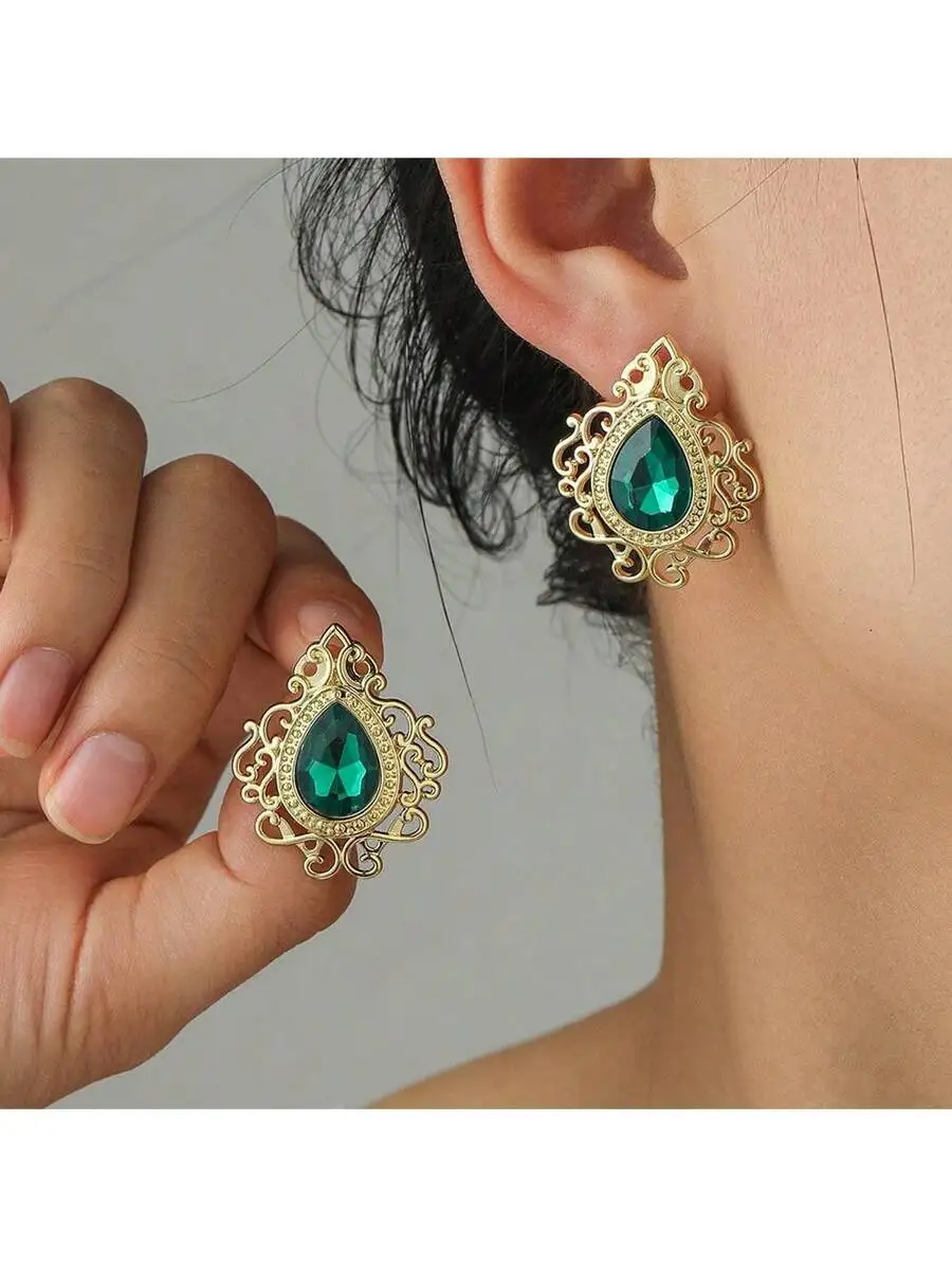 Baroque Style Alloy Earrings With Green Teardrop Gem For Women Vintage Statement Jewelry