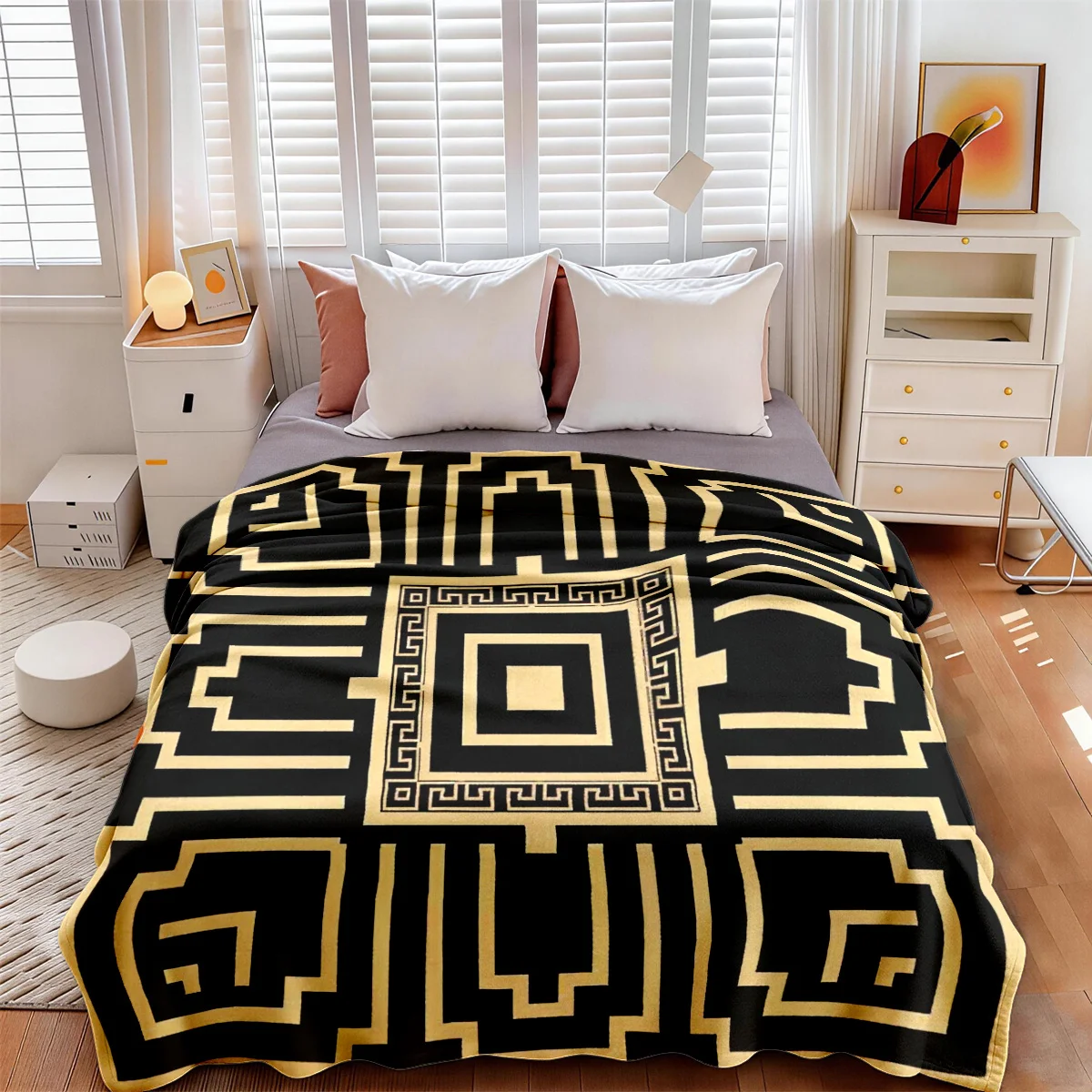 Luxury Black and Gold Greek Key Pattern Throw Blanket Cozy Decorative Sofa Bedding for Living Room Decor