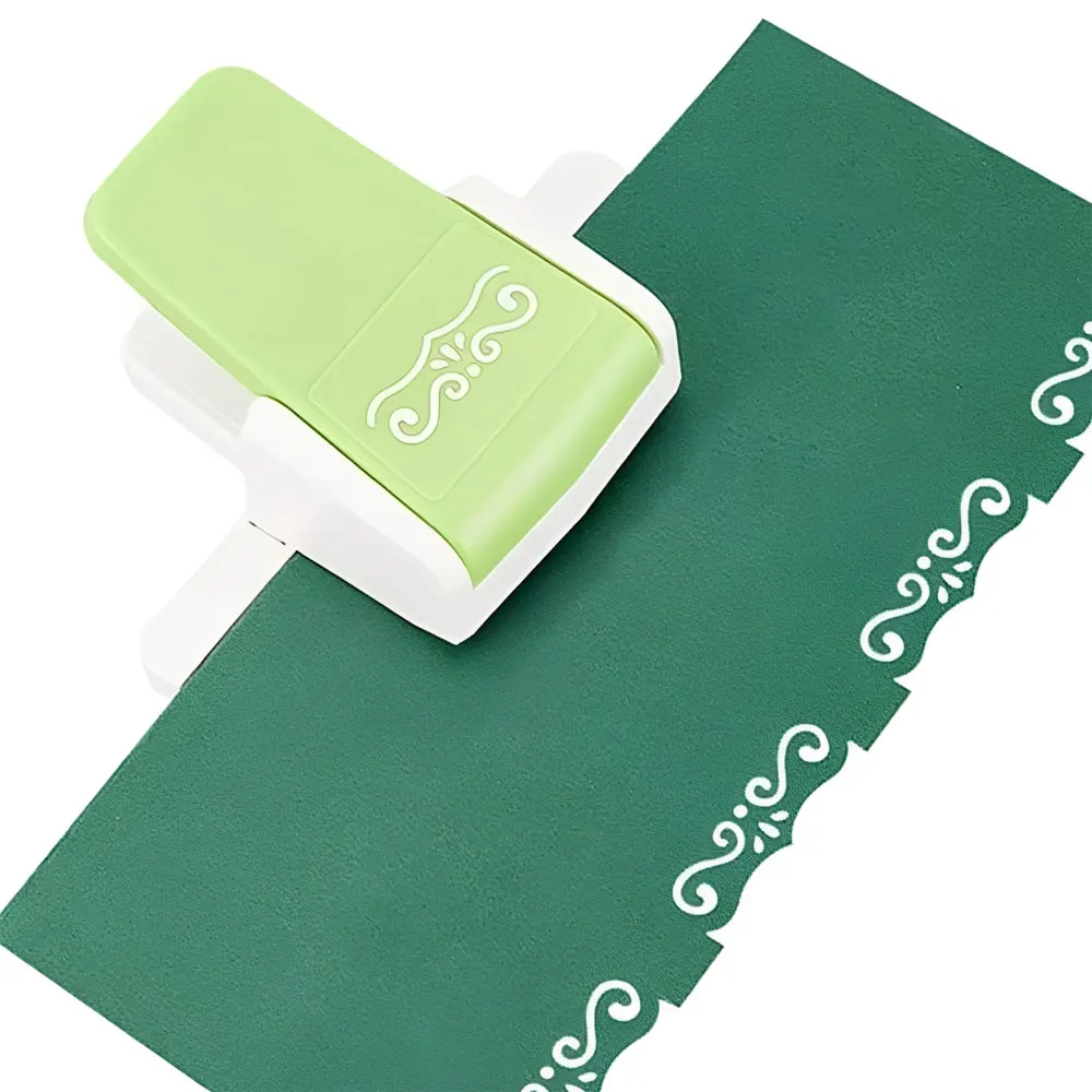 

Lace border hole punch, floral embossing hole punch, suitable for DIY scrapbooking and paper craft projects (random color).