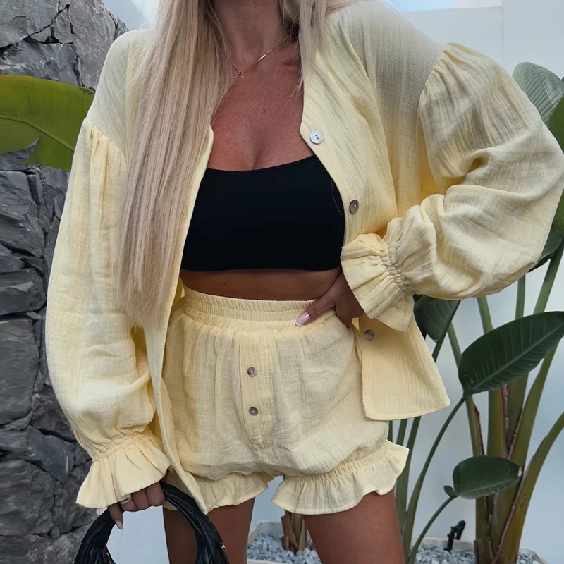 

Casual Loose Vacation 2 Piece Suit Fashion Single Breasted Solid Top Shirt & Shorts Set Women Spring Lantern Sleeve Femme Outfit