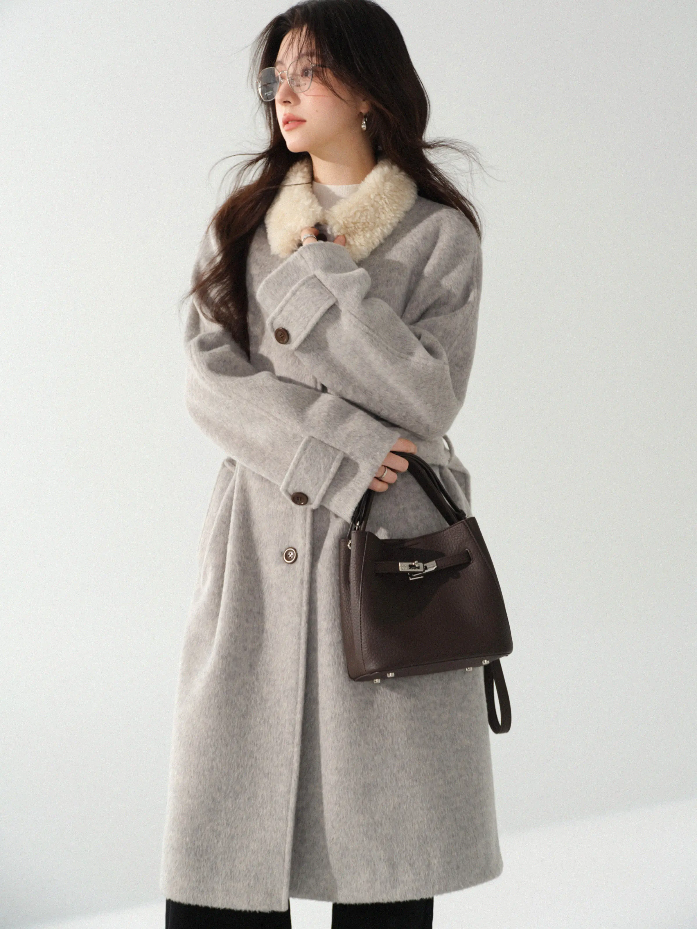 Elegant Wool Coat for Women Lady Belted Long Overcoat with Plush Contrast Lapel Warm Vintage Outerwear Chic Daily Commuter Style