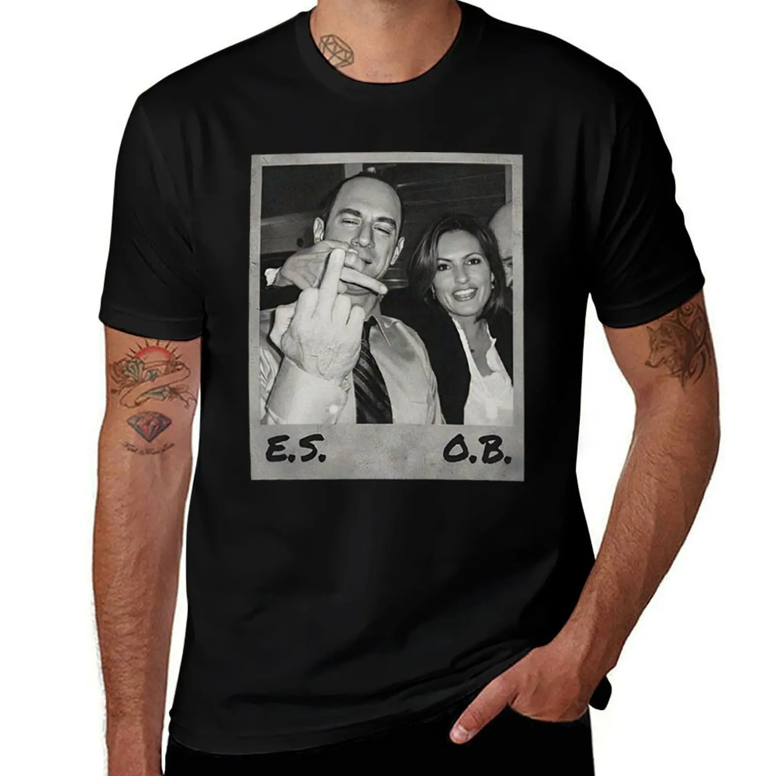 

Elliot Stabler And Olivia Benson T-Shirt Plus Size Street Style Tee