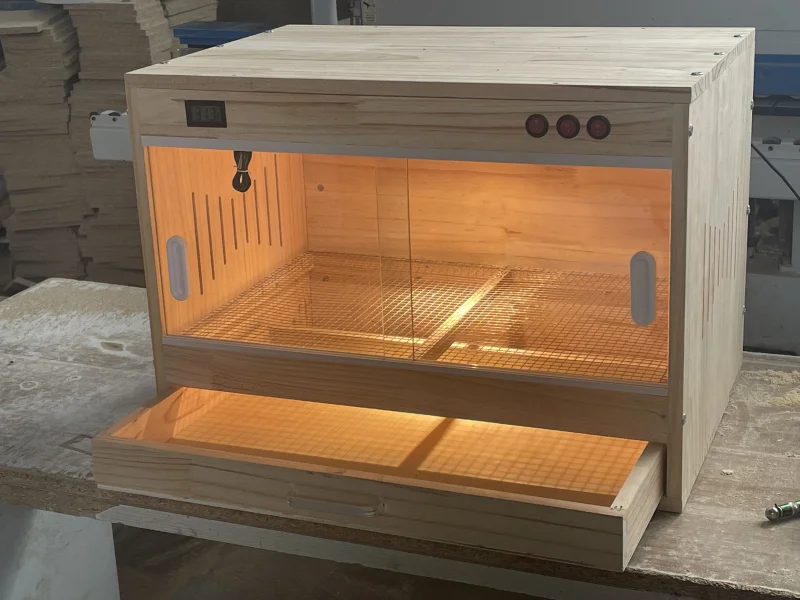 

Reptile Warming Box, Rutin Chicken Warming Box, Solid Wood Pet Chicken Cage, Intelligent Temperature Control Warming Box