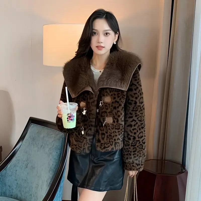 2025 nouvelle mode veste de fourrure de vison femmes automne hiver épaissir chaud intégré imprimé léopard manteau de fourrure haut de gamme court vêtements d'extérieur