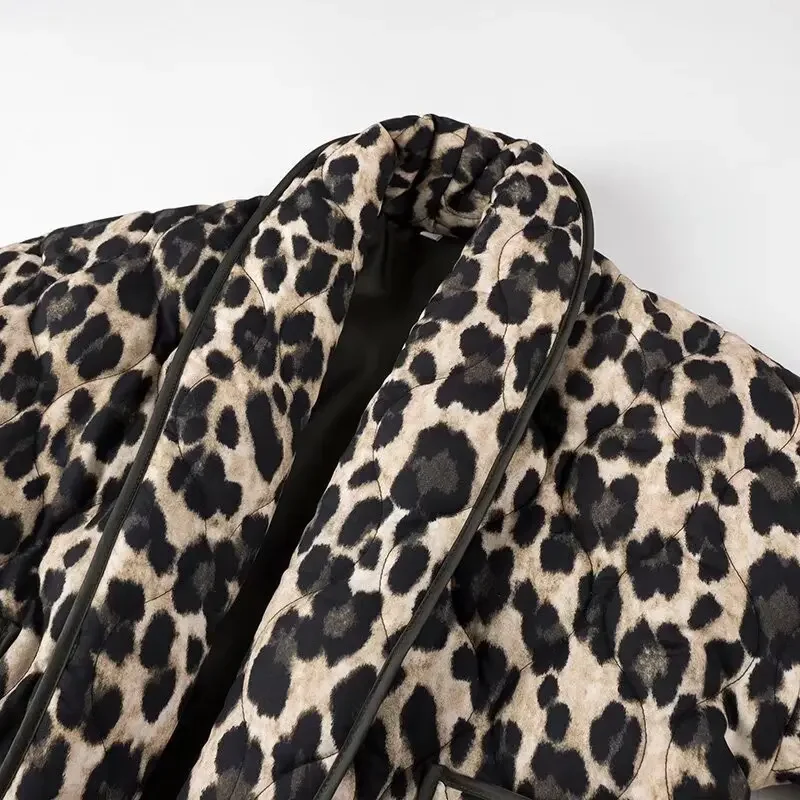 Abrigo de algodón con estampado de leopardo para mujer, chaqueta gruesa y cálida con bolsillos, holgada, a la moda, novedad de invierno, 2024