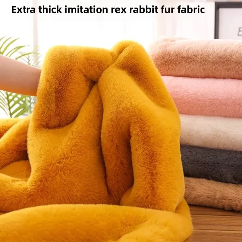

1550g/m Soft Encrypted Thickened Imitating Otter Rabbit Fur Fabric Fur Clothing Vest Large Fur Floor Mat Handmade DIY Fabric