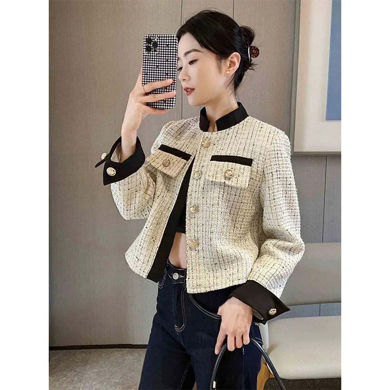 

Новая осенняя стеганая куртка 2025 года для женщин: модный черно-белый дизайн, высококачественная внутренняя подкладка из вискозного волокна