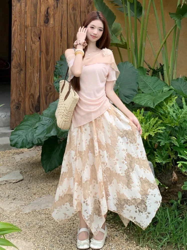 

Летний модный комплект больших размеров: топ с открытыми плечами и кружевной юбкой, женская одежда, короткий рукав, дышащий, повседневный стиль