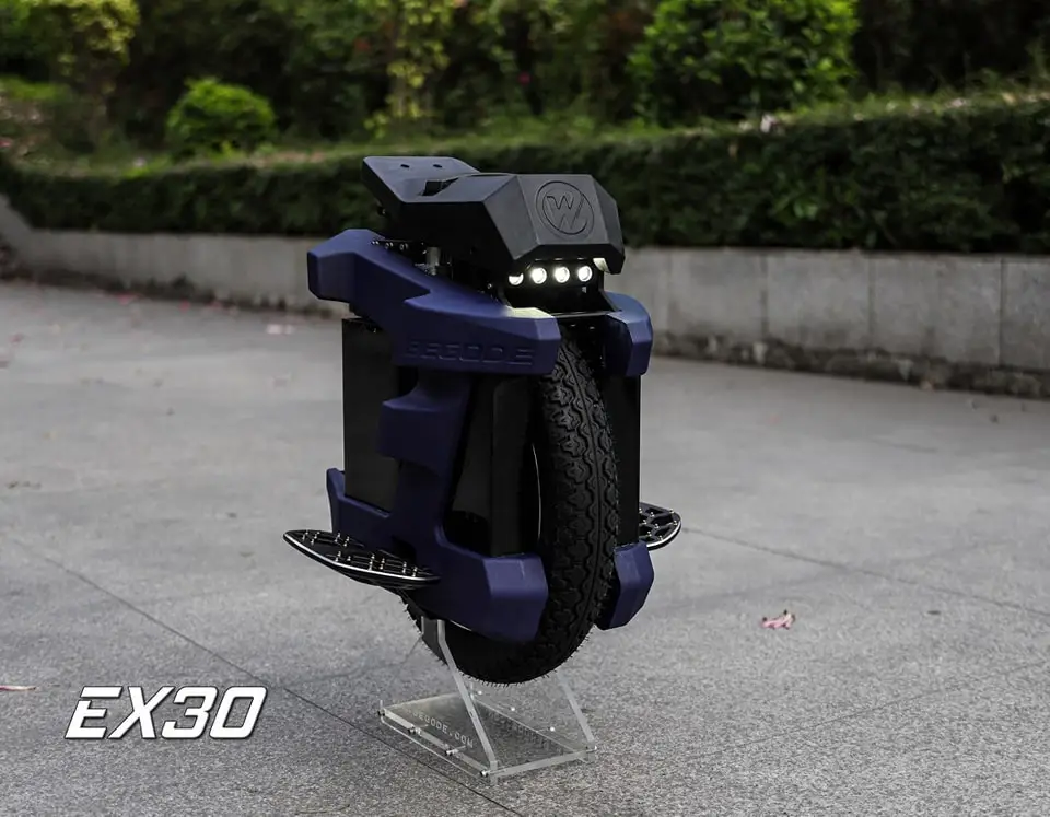 Made in China EX30 EUC Begode EX30 Electric one Wheel 134V 3600Wh 4000W Motor Waterproof Begode unicyclecustom